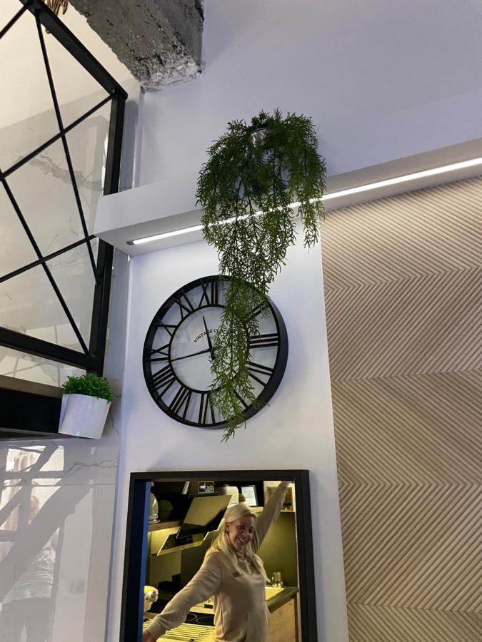 Plaza Lux Appartamento Veliko Gradište